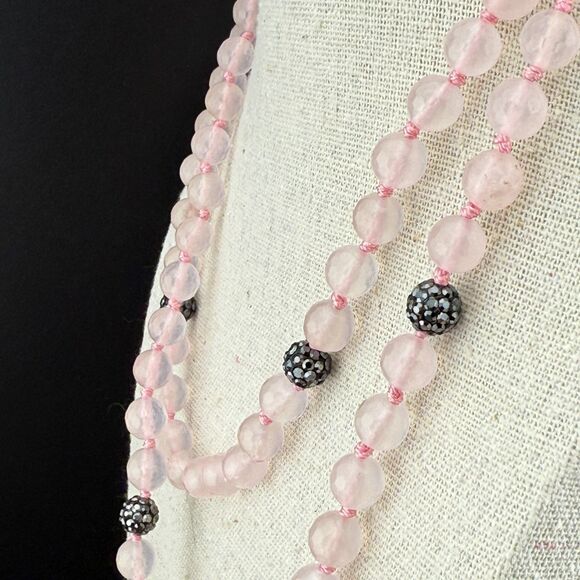 Faceted Rose Quartz Beaded Natural Stone Necklace 19" Soft Pink Black Elegant - Picture 5 of 10